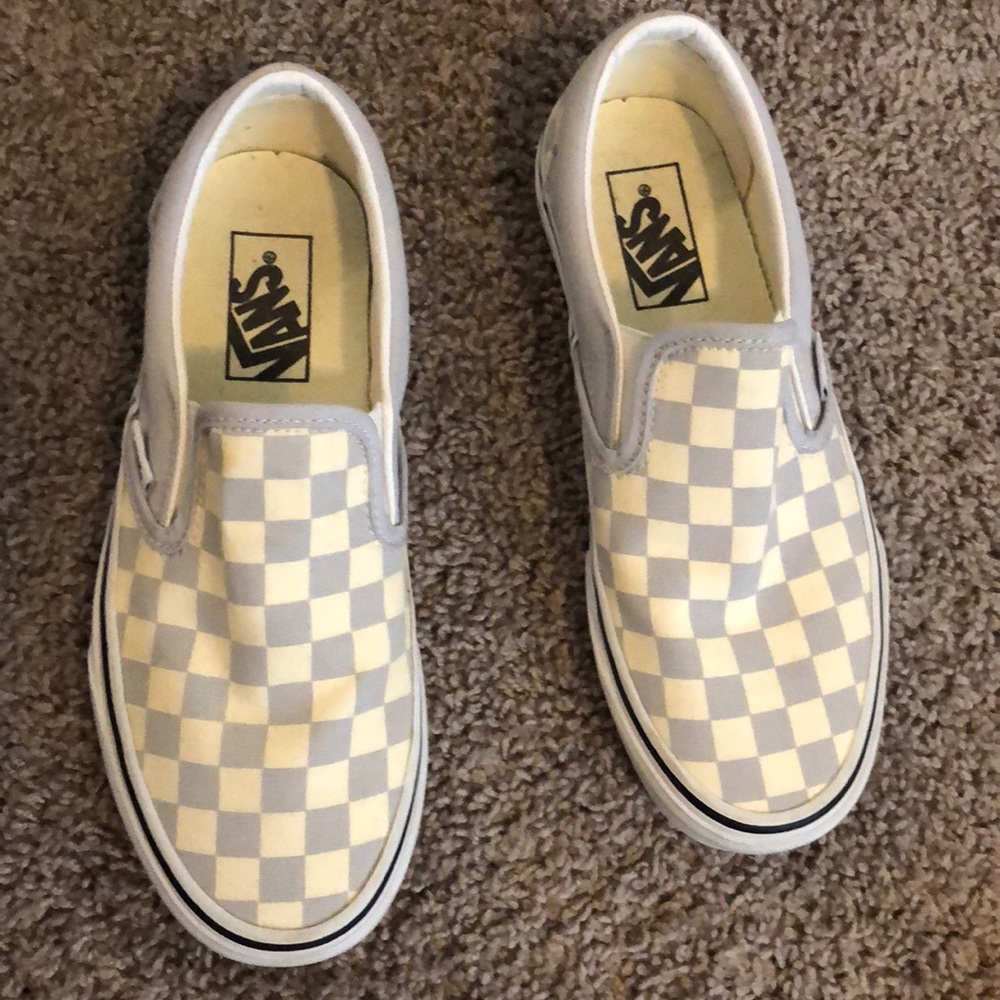 Vans “off the wall”